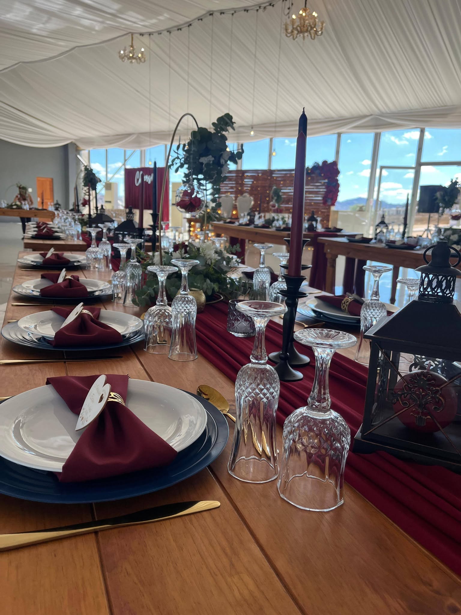 Burgundy wedding table setting at Springbok Guest Farm